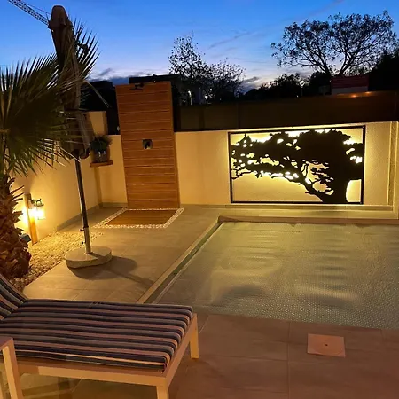 Casa Nouche * ロス・モンテシーノス