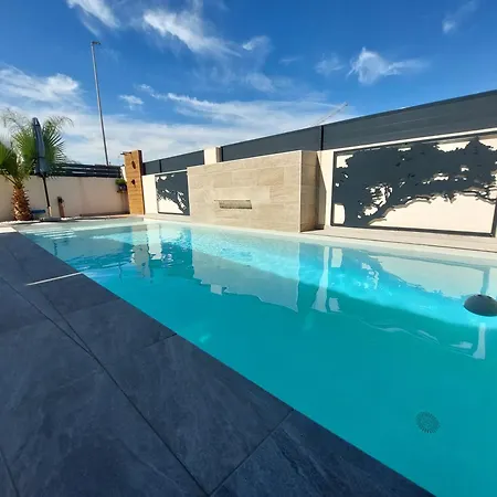 Casa Nouche * Los Montesinos